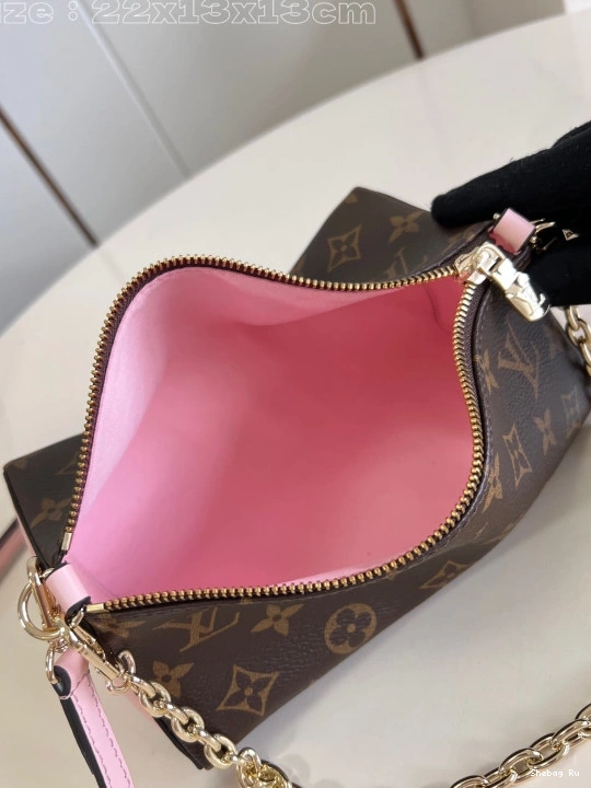 VUITTON Pouch-22.5*13*13CM LOUIS Bloom 0822